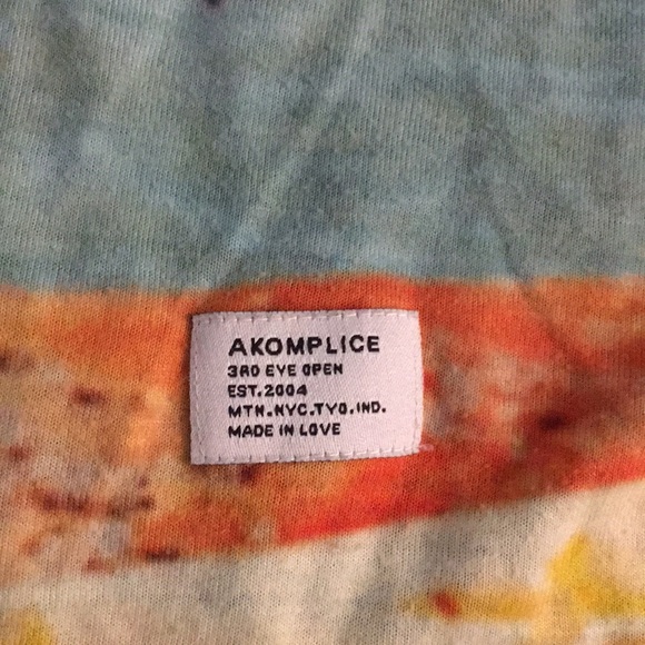 Men’s large beach tshirt - Picture 2 of 2